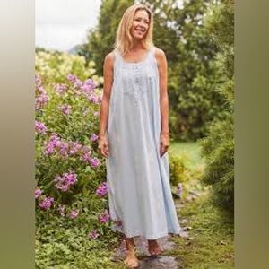 April Cornell Light Blue Sleeveless Nightgown